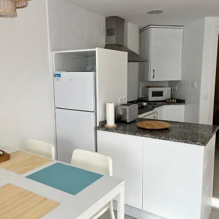 アパート Atico Helena Con Solarium Y Jacuzzi Privado En Laguna ベラ
