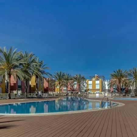 Atico Helena Con Solarium Y Jacuzzi Privado En Laguna アパート